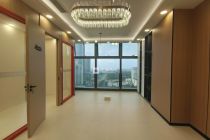 华润大厦精装修215㎡办公室