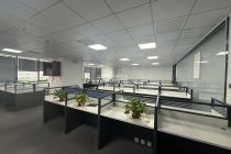 互联网金融大厦400平