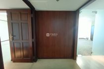 南洋大厦105平小户型简装办公室