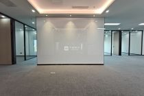 招商局大厦305平